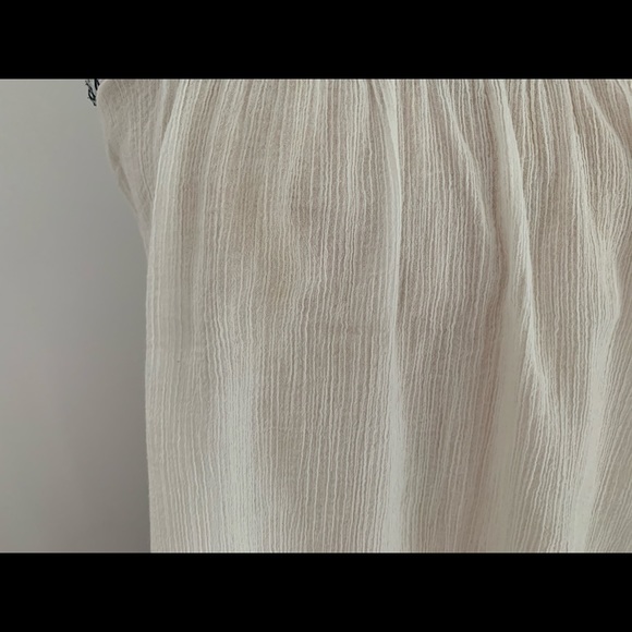 A&F Keyhole Back Top - Picture 5 of 5